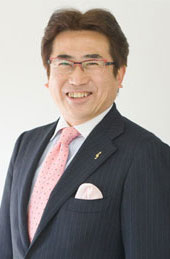 スマイルマーケティング代表 高橋健三とは?